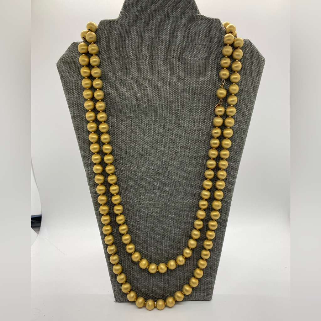 Classy Vendome Vintage, Necklace Single Strand Brushed Matte Gold 59”
